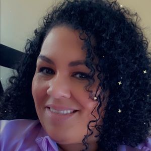 Meet your Posher, Tonia